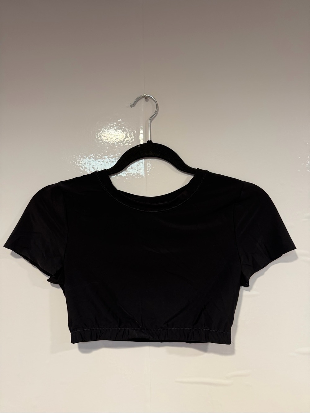 Black‎ Aerie Smoothez Cropped Tee with Elastic Hem